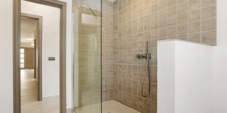 VILLA MARBELLA 600m FROM THE SEA VILLA MARBELLA 600m FROM THE SEA