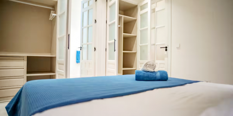 FAMILY VILLA 900m FROM THE SEA FAMILY VILLA 900m FROM THE SEA