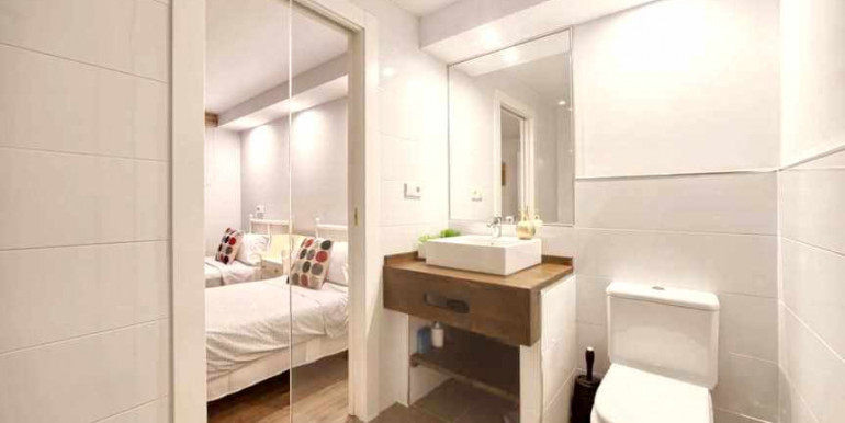 VILLA A 690m DE PUERTO BANÚS VILLA A 690m DE PUERTO BANÚS