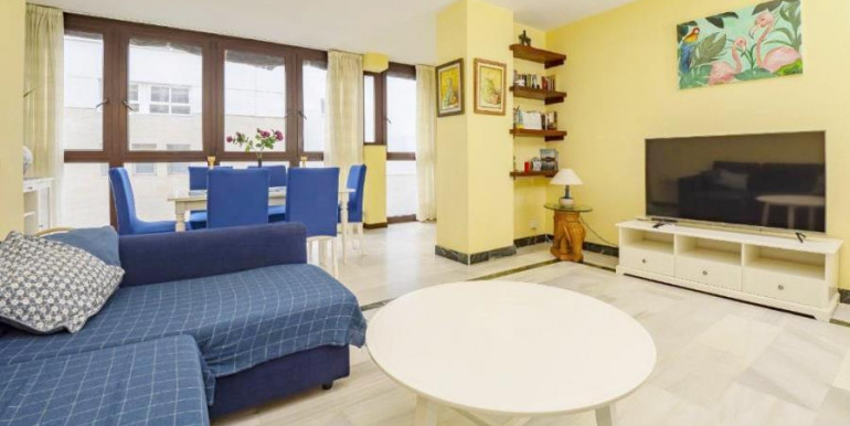 A 50m DEL MAR EN MARBELLA