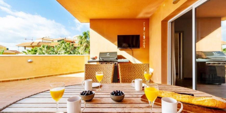 VACACIONAL FUENGIROLA HIGUERÓN