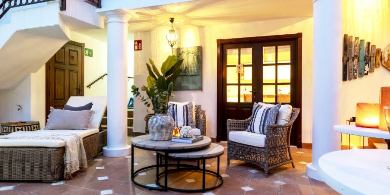 CLÁSICA VILLA EN MARBELLA