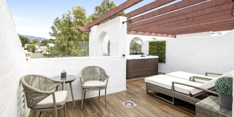 EN MARBELLA ÁTICO DÚPLEX EN MARBELLA ÁTICO DÚPLEX