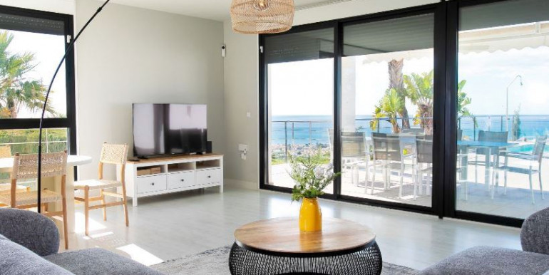 MODERNA VILLA EN RINCÓN MODERNA VILLA EN RINCÓN