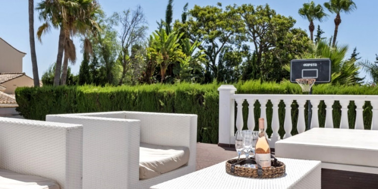 ELEGANTE VILLA EN MARBELLA