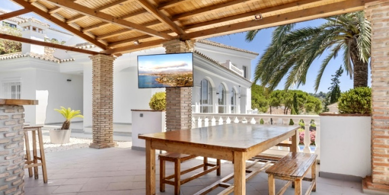 ELEGANTE VILLA EN MARBELLA