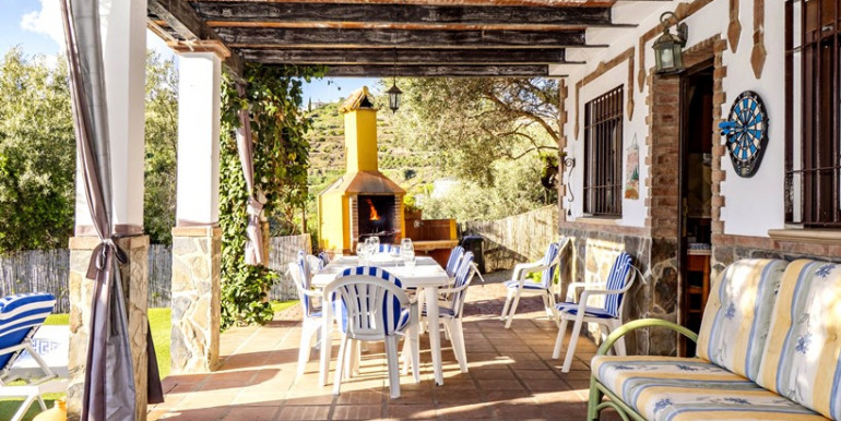 CHALET FAMILIAR EN TORROX CHALET FAMILIAR EN TORROX