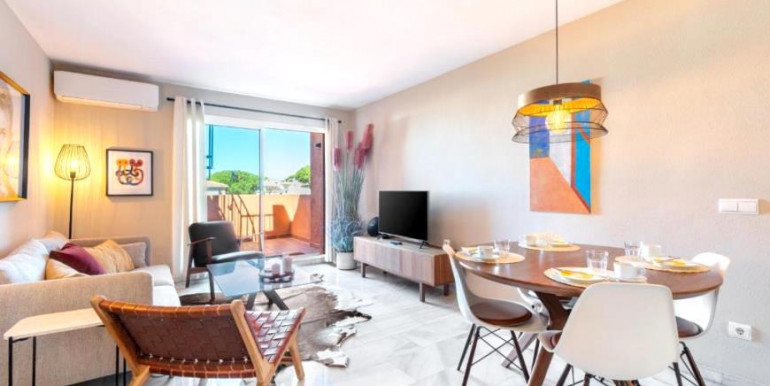 ÁTICO CABOPINO MARBELLA ÁTICO CABOPINO MARBELLA