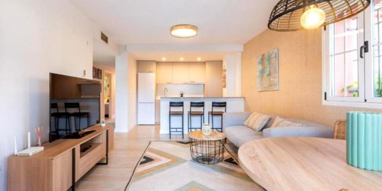 EN MARBELLA 150m DEL MAR