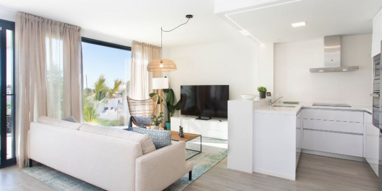 ADOSADA PISCINA CLIMATIZADA