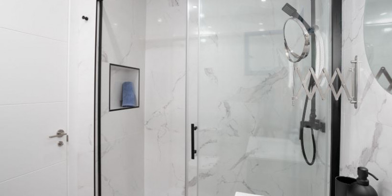 EN ESTEPONA A 950m DEL MAR EN ESTEPONA A 950m DEL MAR