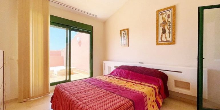 ÁTICO DÚPLEX VISTAS AL MAR ÁTICO DÚPLEX VISTAS AL MAR