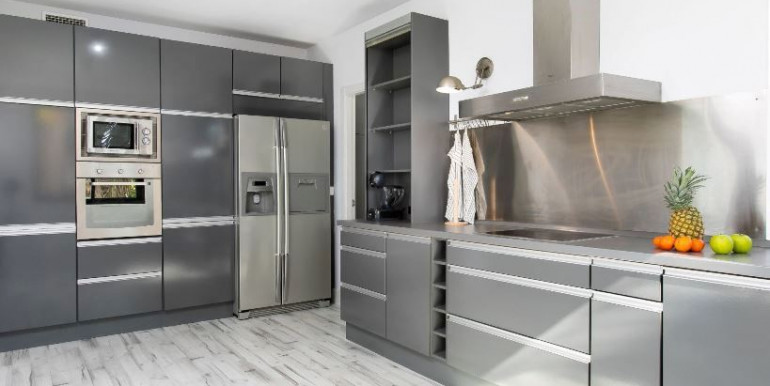 MODERNA VILLA EN RINCÓN MODERNA VILLA EN RINCÓN