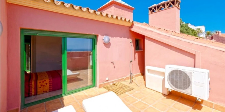 ÁTICO DÚPLEX VISTAS AL MAR ÁTICO DÚPLEX VISTAS AL MAR