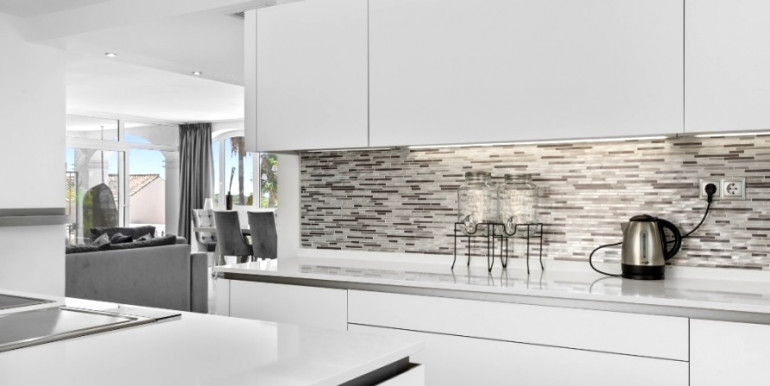 ELEGANTE VILLA EN MARBELLA