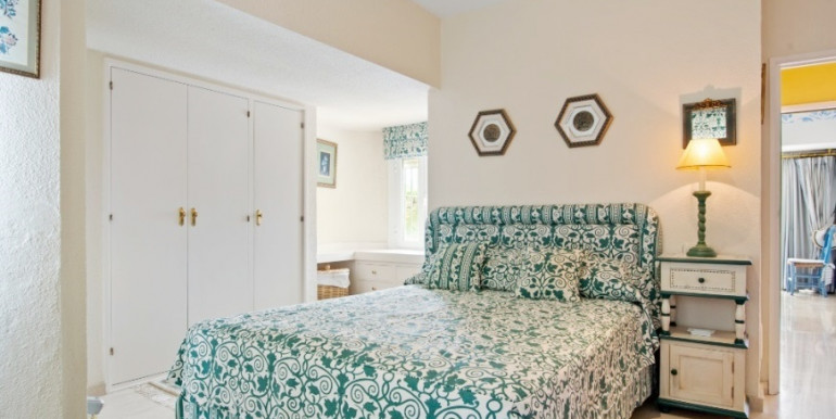 VILLA ANDALUZA EN MARBELLA