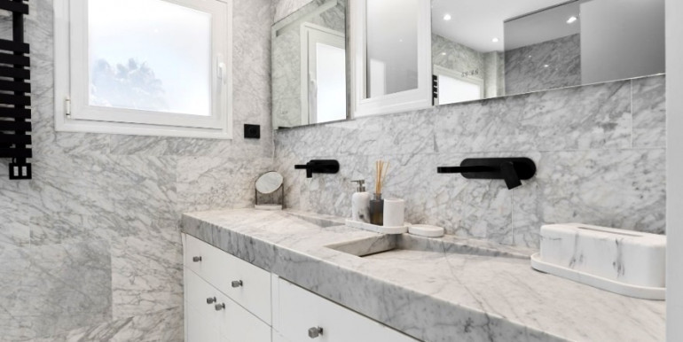 ELEGANTE VILLA EN MARBELLA