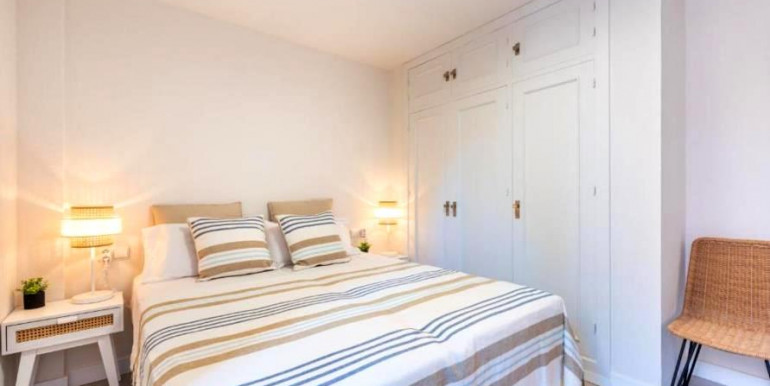 EN MARBELLA 150m DEL MAR