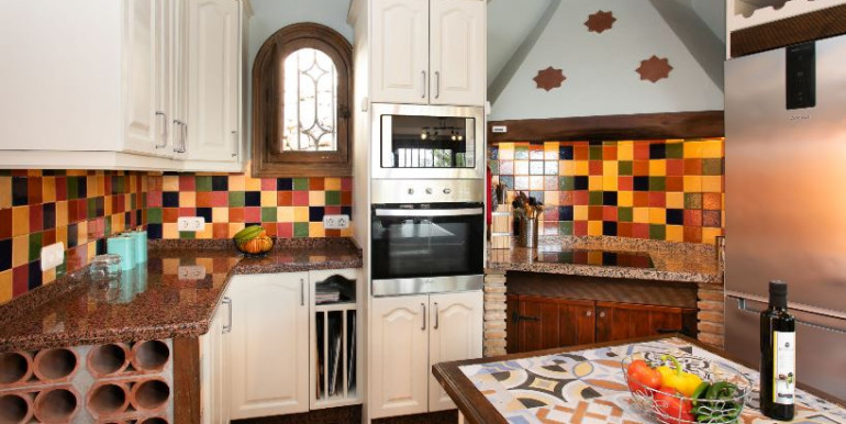 EN FRIGILIANA CON JACUZZI