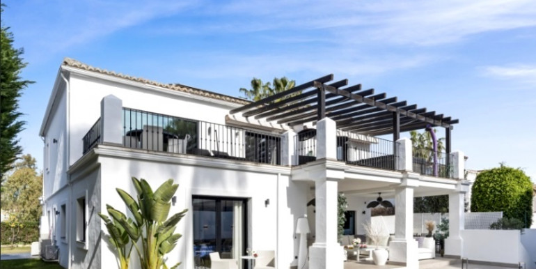 PRECIOSA VILLA EN BENAHAVÍS