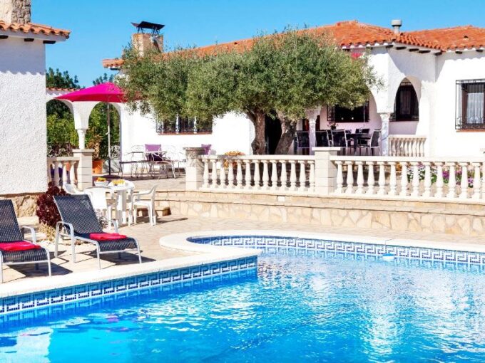 EN MIAMI PLATJA A 1km DEL MAR