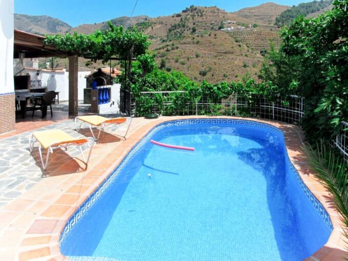 CHALET CON PISCINA PRIVADA