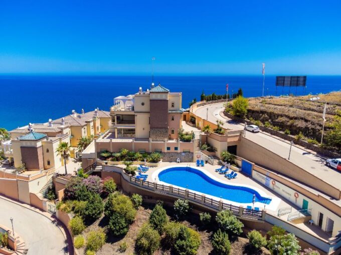 NERJA BONITO APARTAMENTO