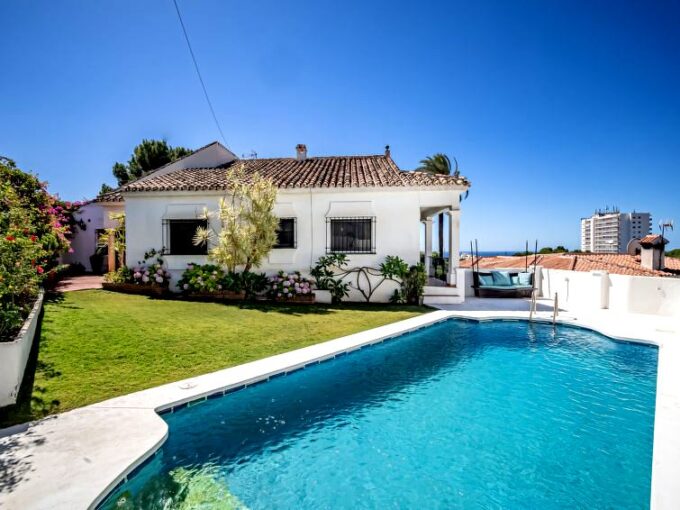 IN MARBELLA FAMILY VILLA