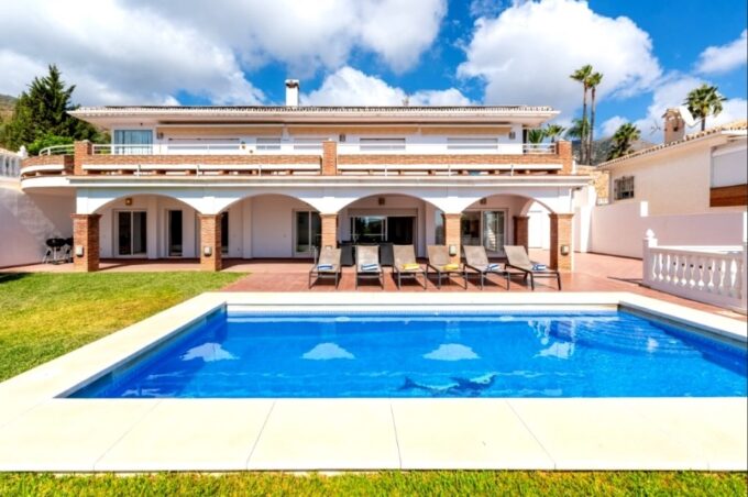 SPACIOUS IN BENALMÁDENA