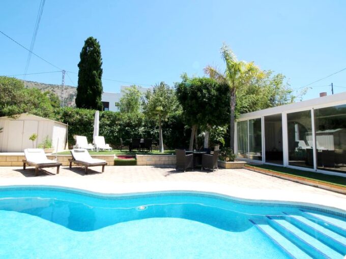 SOLEADA VILLA EN ALBIR