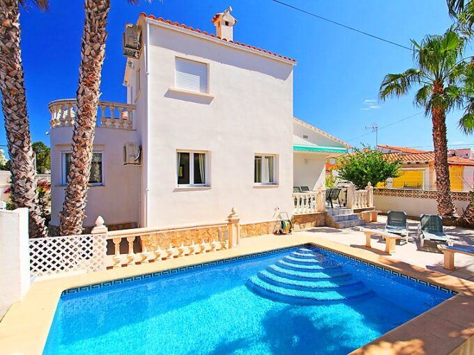 LOVELY HOUSE IN DÉNIA