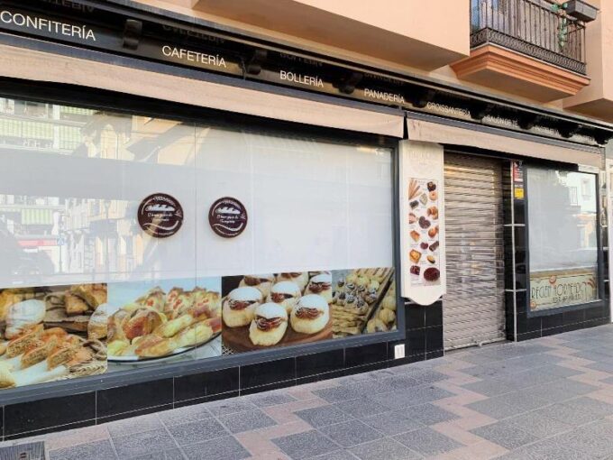 LOCAL COMERCIAL EN FUENGIROLA