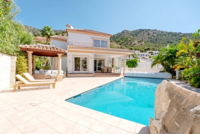 SOLEADA VILLA EN MIJAS