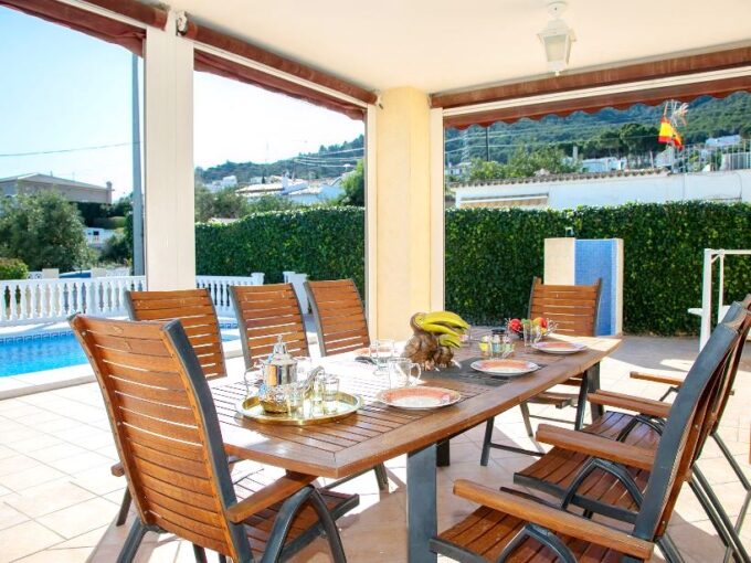 EXCELENT VILLA IN CALPE