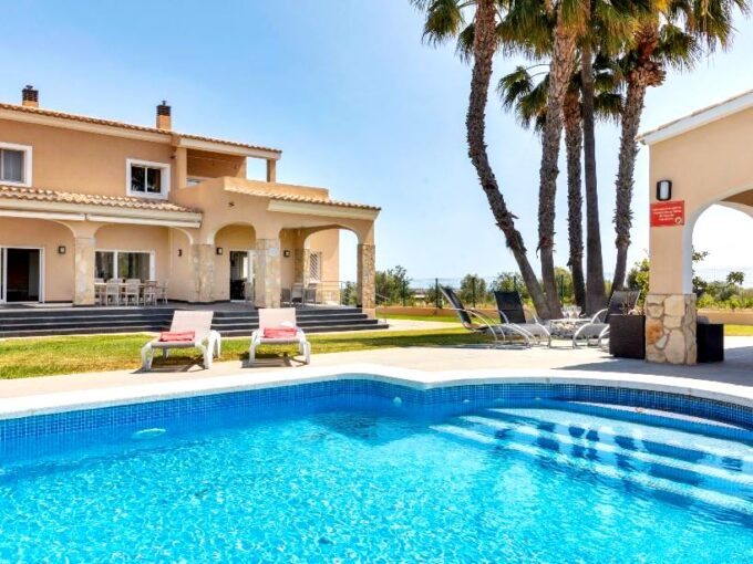 GRAN VILLA EN PEÑISCOLA