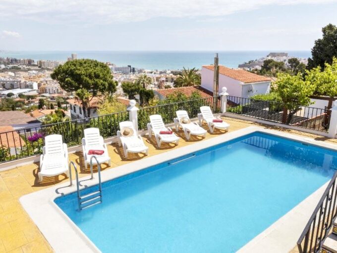 VILLA FAMILIAR EN PEÑISCOLA