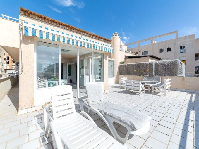 EN GARRUCHA  A 490m DEL MAR