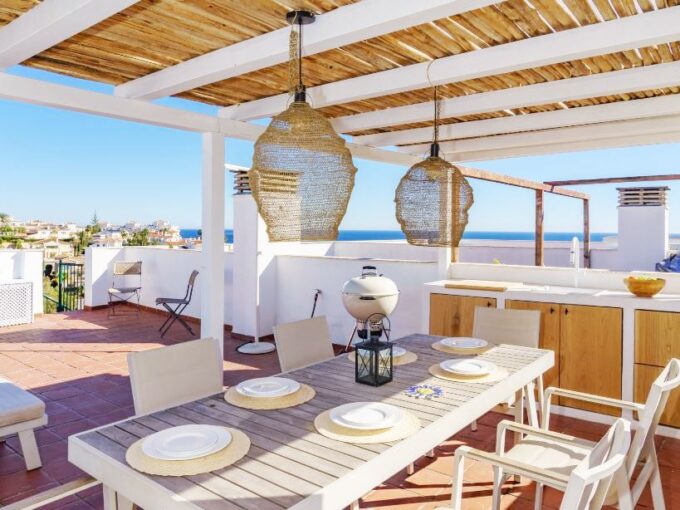 EN MIJAS A 500m DEL MAR