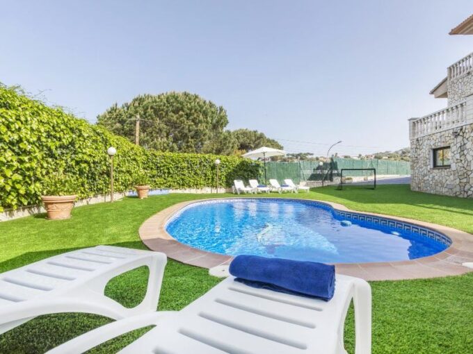 AGRADABLE VILLA LLORET DE MAR