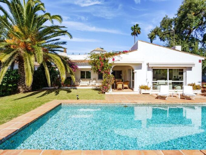 IN MARBELLA CHARMING VILLA