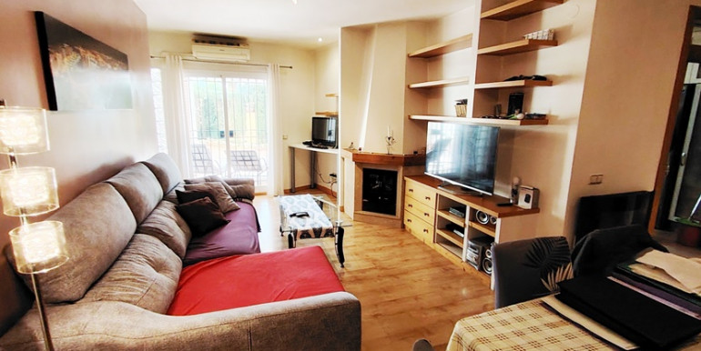 ACOGEDOR PISO EN BENALMÁDENA