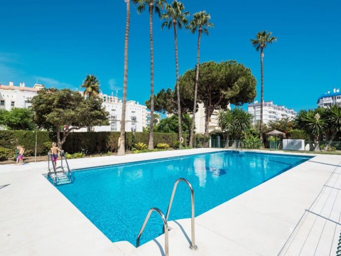 200m DEL MAR EN BENALMÁDENA