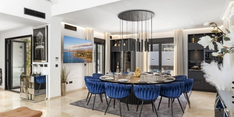 PRECIOSA VILLA EN BENAHAVÍS