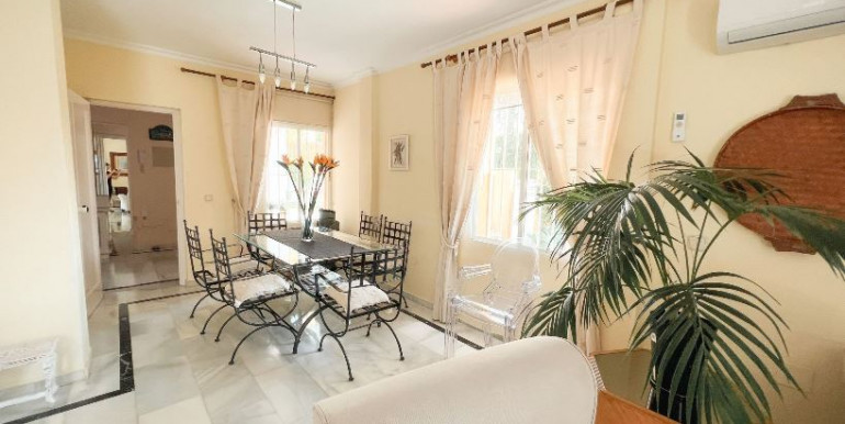 EN MARBELLA VILLA VACACIONAL