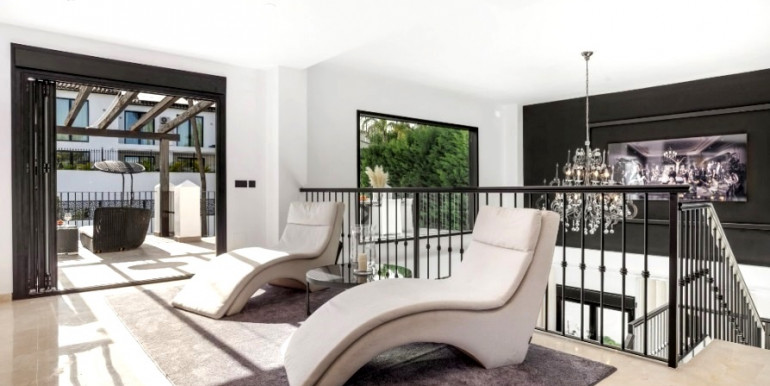 PRECIOSA VILLA EN BENAHAVÍS