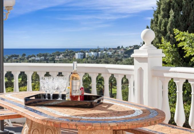 WONDERFUL VILLA IN MARBELLA